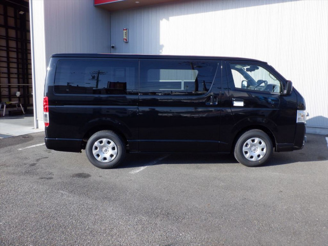 トヨタ ハイエース 小型 バン 3DF-GDH201V(98094) 6枚目