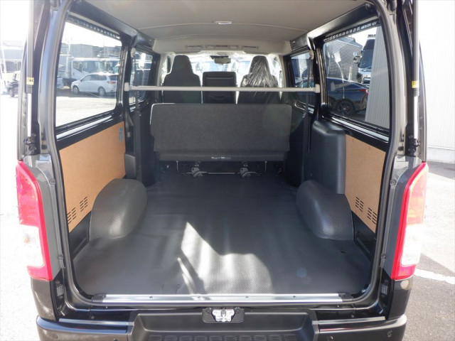 トヨタ ハイエース 小型 バン 3DF-GDH201V(98094) 7枚目