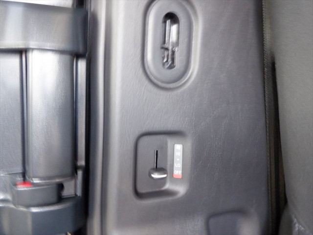 トヨタ ハイエース 小型 バン 3DF-GDH201V(98094) 15枚目