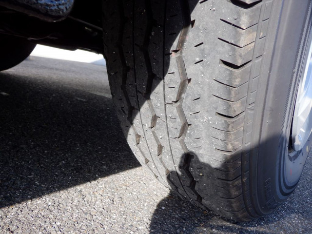 トヨタ ハイエース 小型 バン 3DF-GDH201V(98094) 16枚目