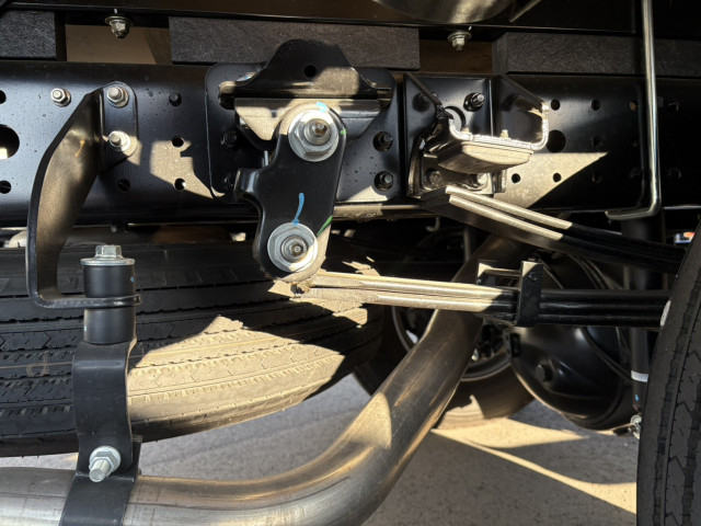 三菱ふそう キャンター 小型 平ボディ（クレーン付） 2PG-FEB80(98093) 24枚目