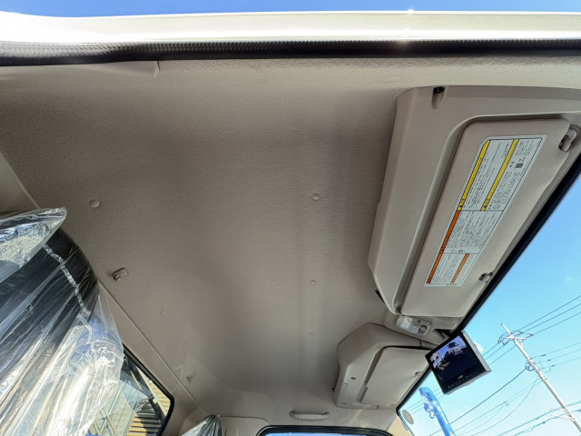 三菱ふそう キャンター 小型 平ボディ（クレーン付） 2PG-FEB80(98093) 36枚目