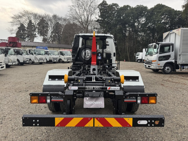 三菱ふそう ファイター 中型 コンテナ専用車 2KG-FK72F(98096) 8枚目