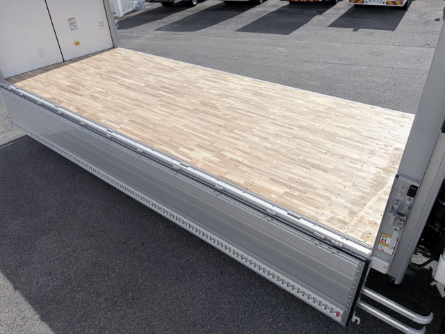 いすゞ フォワード 中型 ウィング 2RG-FRR90S4(98098) 17枚目