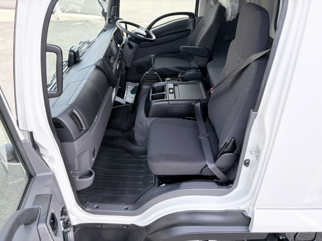 いすゞ フォワード 中型 ウィング 2RG-FRR90S4(98098) 34枚目