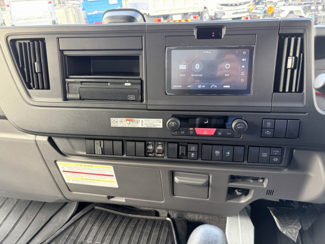 いすゞ フォワード 中型 ウィング 2RG-FRR90S4(98098) 38枚目