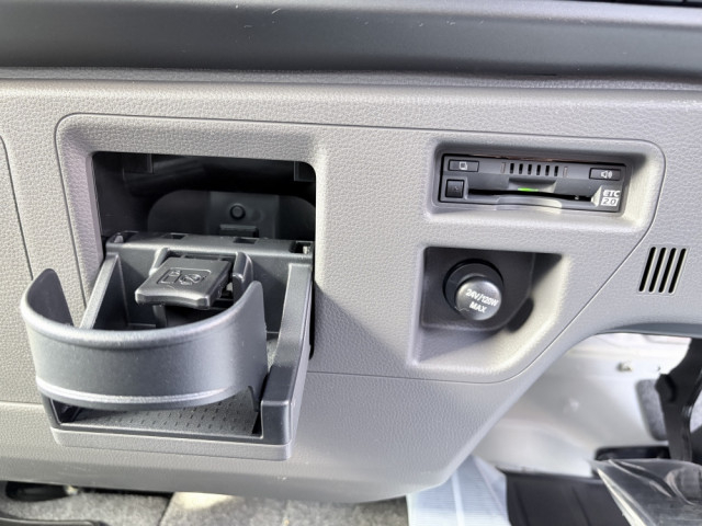 いすゞ フォワード 中型 ウィング 2RG-FRR90S4(98098) 39枚目