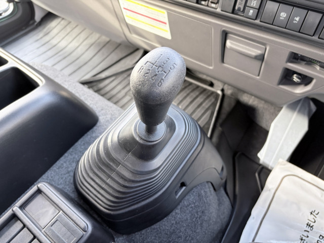 いすゞ フォワード 中型 ウィング 2RG-FRR90S4(98098) 41枚目