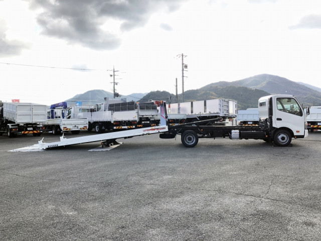 日野 デュトロ 小型 キャリアカー 2KG-XZU722M(98101) 9枚目