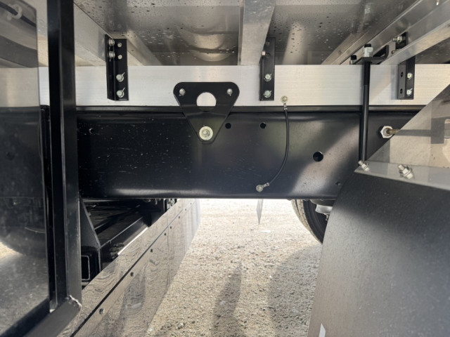 日野 レンジャー 中型 冷蔵冷凍バン 2KG-FD2ABG(98102) 27枚目