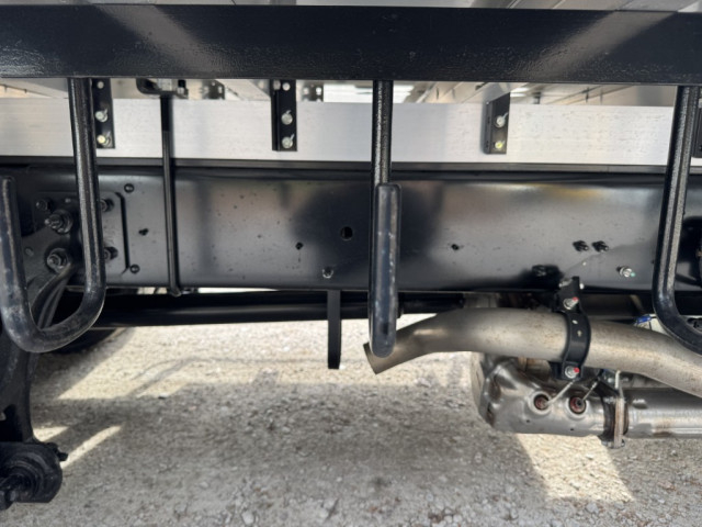 日野 レンジャー 中型 冷蔵冷凍バン 2KG-FD2ABG(98102) 28枚目