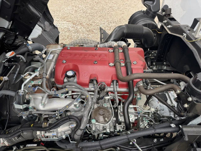 日野 レンジャー 中型 冷蔵冷凍バン 2KG-FD2ABG(98102) 45枚目