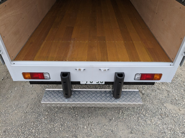 日野 デュトロ 小型 バン 2KG-XZU655M(98104) 10枚目