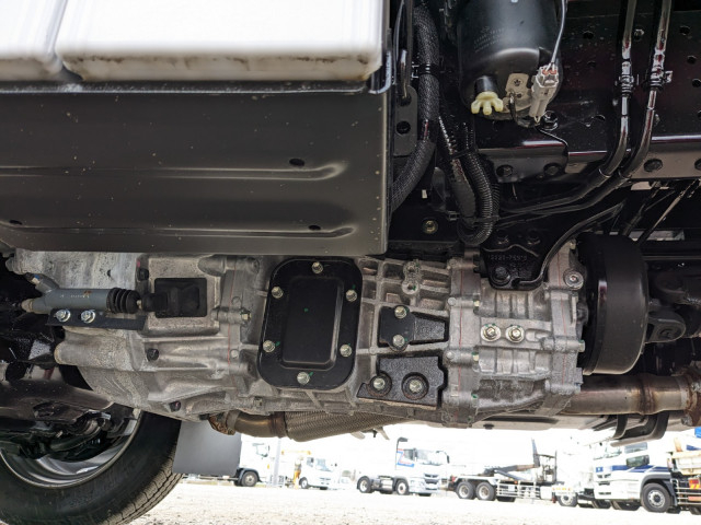 日野 デュトロ 小型 バン 2KG-XZU655M(98104) 24枚目