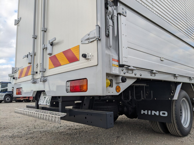 日野 デュトロ 小型 ウィング 2KG-XZU712M(98108) 7枚目