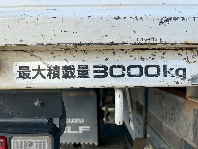 いすゞ エルフ 小型 平ボディ（クレーン付） BDG-NPR85AR(98111) 19枚目