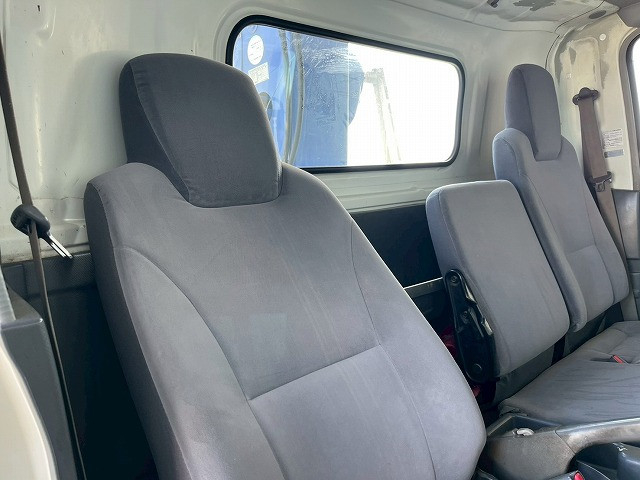 いすゞ エルフ 小型 平ボディ（クレーン付） BDG-NPR85AR(98111) 22枚目