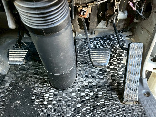 いすゞ エルフ 小型 平ボディ（クレーン付） BDG-NPR85AR(98111) 35枚目