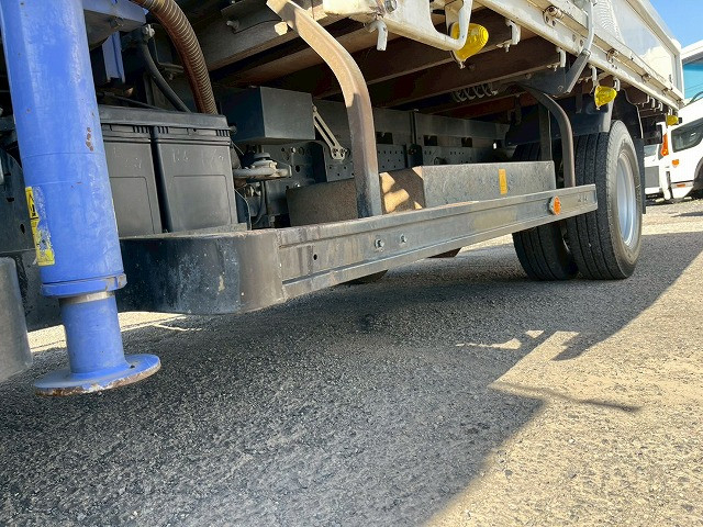 いすゞ エルフ 小型 平ボディ（クレーン付） BDG-NPR85AR(98111) 36枚目