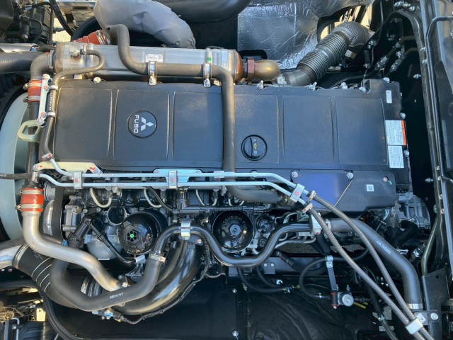 三菱ふそう スーパーグレート 大型 平ボディ（クレーン付） 2PG-FS84VZ(98112) 26枚目