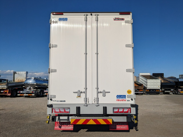 いすゞ ギガ 大型 ウィング 2PG-CYJ77D(98114) 6枚目
