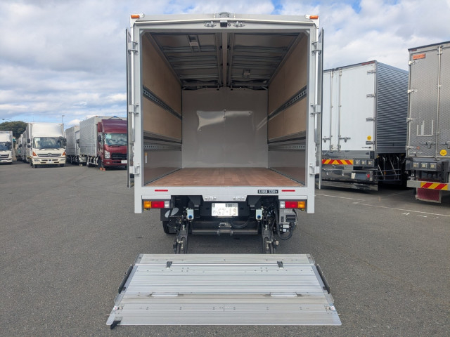 三菱ふそう キャンター 小型 ウィング 2PG-FEB80(98115) 9枚目