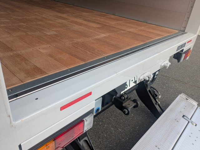 三菱ふそう キャンター 小型 ウィング 2PG-FEB80(98115) 12枚目