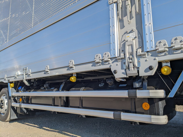 いすゞ ギガ 大型 ウィング 2PG-CYJ77D(98114) 26枚目