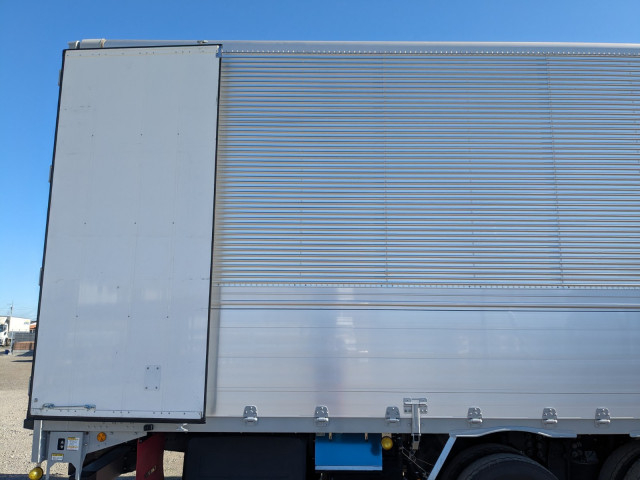 いすゞ ギガ 大型 ウィング 2PG-CYJ77D(98114) 28枚目