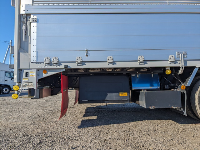 いすゞ ギガ 大型 ウィング 2PG-CYJ77D(98114) 29枚目