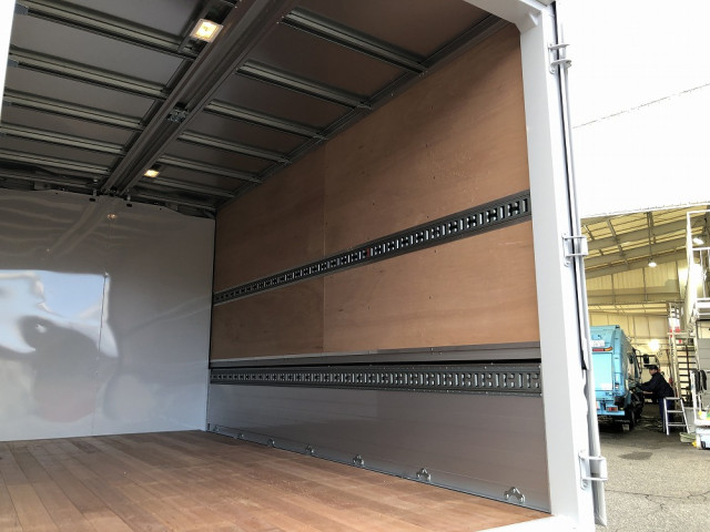 Mitsubishi Fuso canter Small Wing body 2PG-FEB90(98117) 12枚目