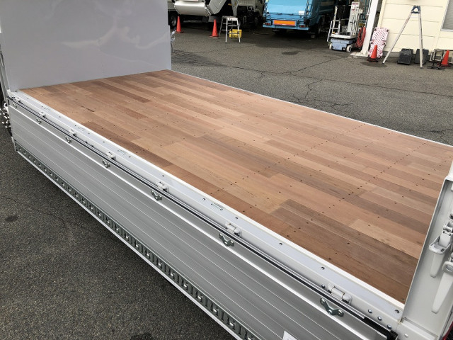 Mitsubishi Fuso canter Small Wing body 2PG-FEB90(98117) 17枚目