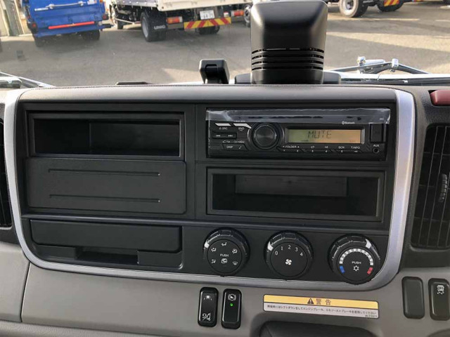 Mitsubishi Fuso canter Small Wing body 2PG-FEB90(98117) 39枚目