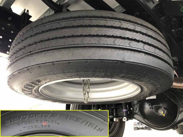 Mitsubishi Fuso canter Small Wing body 2PG-FEB90(98117) 45枚目