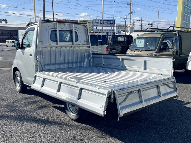 トヨタ タウンエース 小型 平ボディ 5BF-S413U(98119) 7枚目