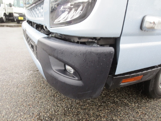 三菱ふそう キャンター 小型 平ボディ 2RG-FEB50(98118) 16枚目