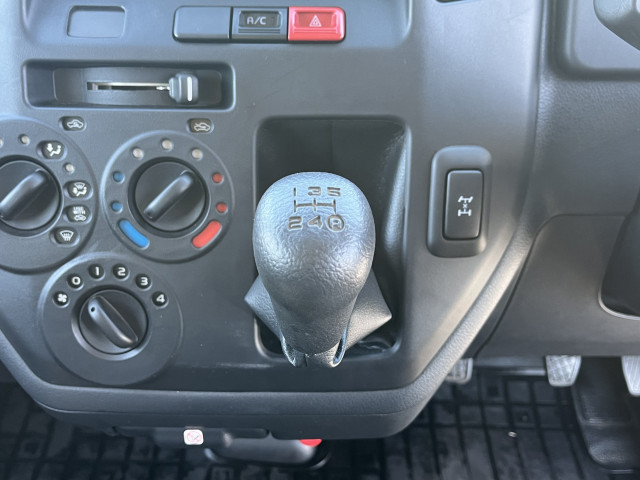 トヨタ タウンエース 小型 平ボディ 5BF-S413U(98119) 16枚目