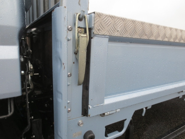 三菱ふそう キャンター 小型 平ボディ 2RG-FEB50(98118) 22枚目