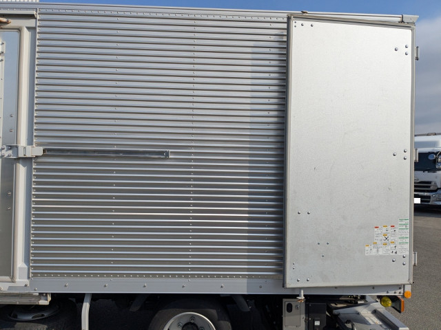 日野 デュトロ 小型 バン 2RG-XZU710M(98121) 10枚目