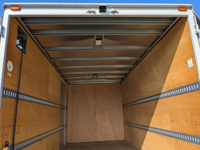 日野 デュトロ 小型 バン 2RG-XZU710M(98121) 21枚目