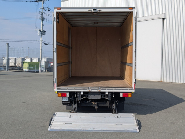 日野 デュトロ 小型 バン 2RG-XZU710M(98121) 31枚目