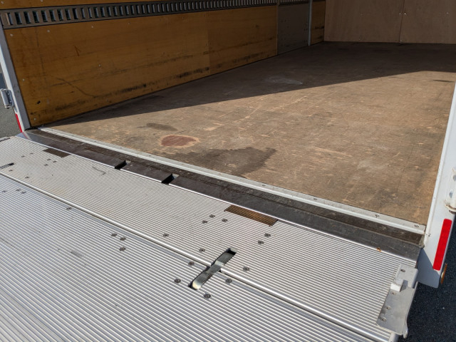 日野 デュトロ 小型 バン 2RG-XZU710M(98121) 33枚目