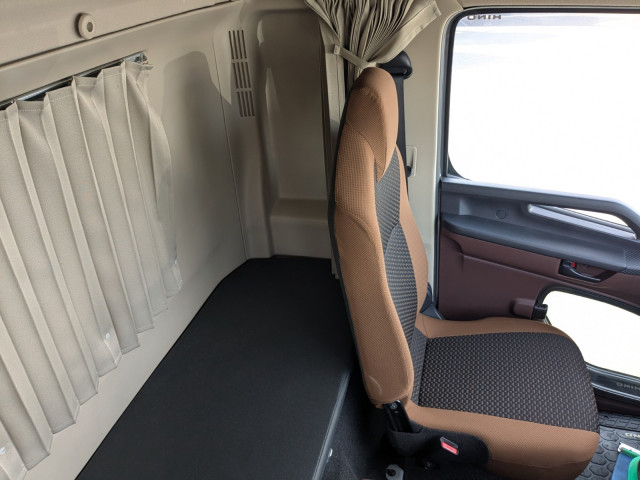 日野 レンジャー 小型 ウィング 2KG-FD2ABG(98123) 32枚目