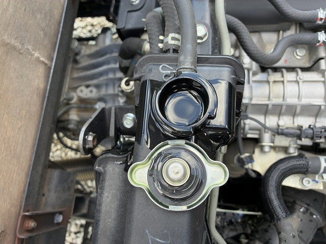 三菱ふそう キャンター 小型 平ボディ 2RG-FEB50(98124) 27枚目