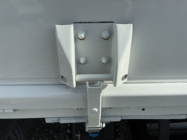 三菱ふそう キャンター 小型 平ボディ 2RG-FEB50(98124) 32枚目