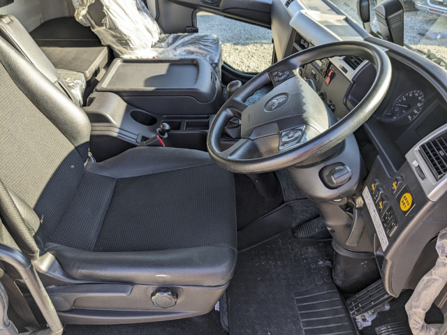 三菱ふそう ファイター 増トン 平ボディ 2DG-FQ62F(98127) 28枚目