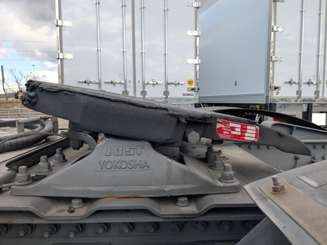 UDトラックス（日産） クオン 大型 トラクタ 2RG-GK5DAB(98128) 11枚目