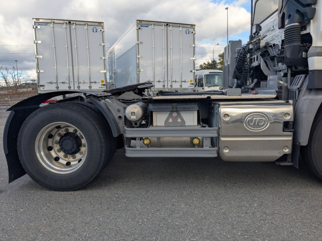 UDトラックス（日産） クオン 大型 トラクタ 2RG-GK5DAB(98128) 21枚目