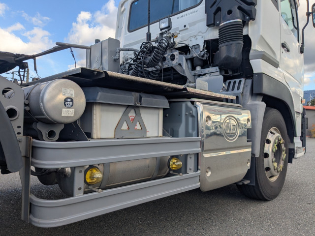 UDトラックス（日産） クオン 大型 トラクタ 2RG-GK5DAB(98128) 23枚目