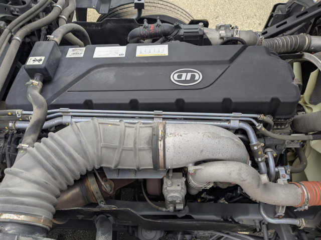 UDトラックス（日産） クオン 大型 トラクタ 2RG-GK5DAB(98128) 35枚目